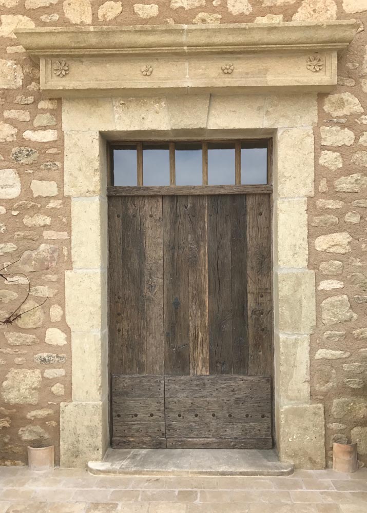 porte d'entrée tierce en vieux chêne non raboté avec imposte