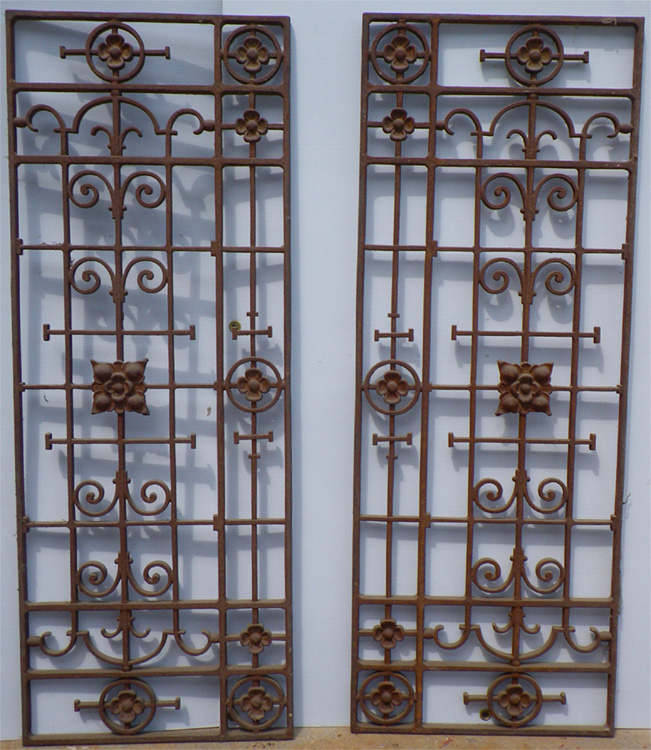 GRILLE ANCIENNE 5